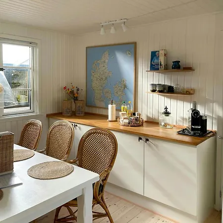 Summer House With Sauna Near Udsholt