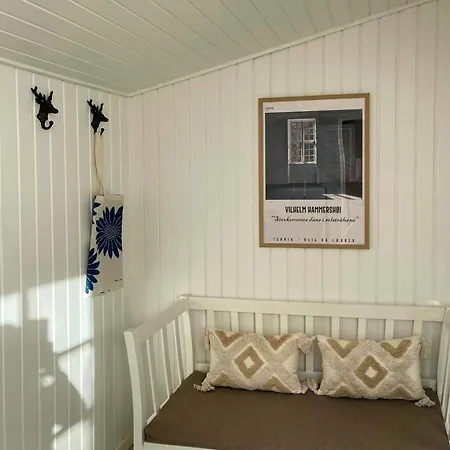 Summer House With Sauna Near Udsholt בית נופש Græsted