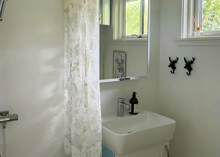 Semesterbostad Summer House With Sauna Near Udsholt Beach Græsted