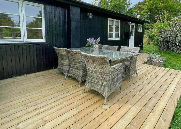 Semesterbostad Summer House With Sauna Near Udsholt Beach Græsted